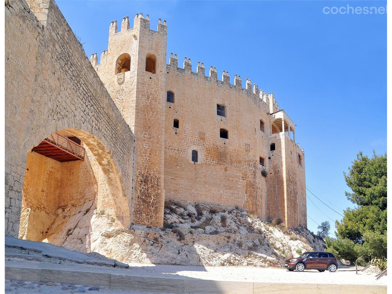 El Castillo está construido sobre roca viva