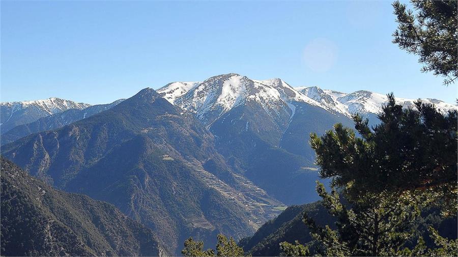 No hacen falta excusas para visitar los Pirineos.