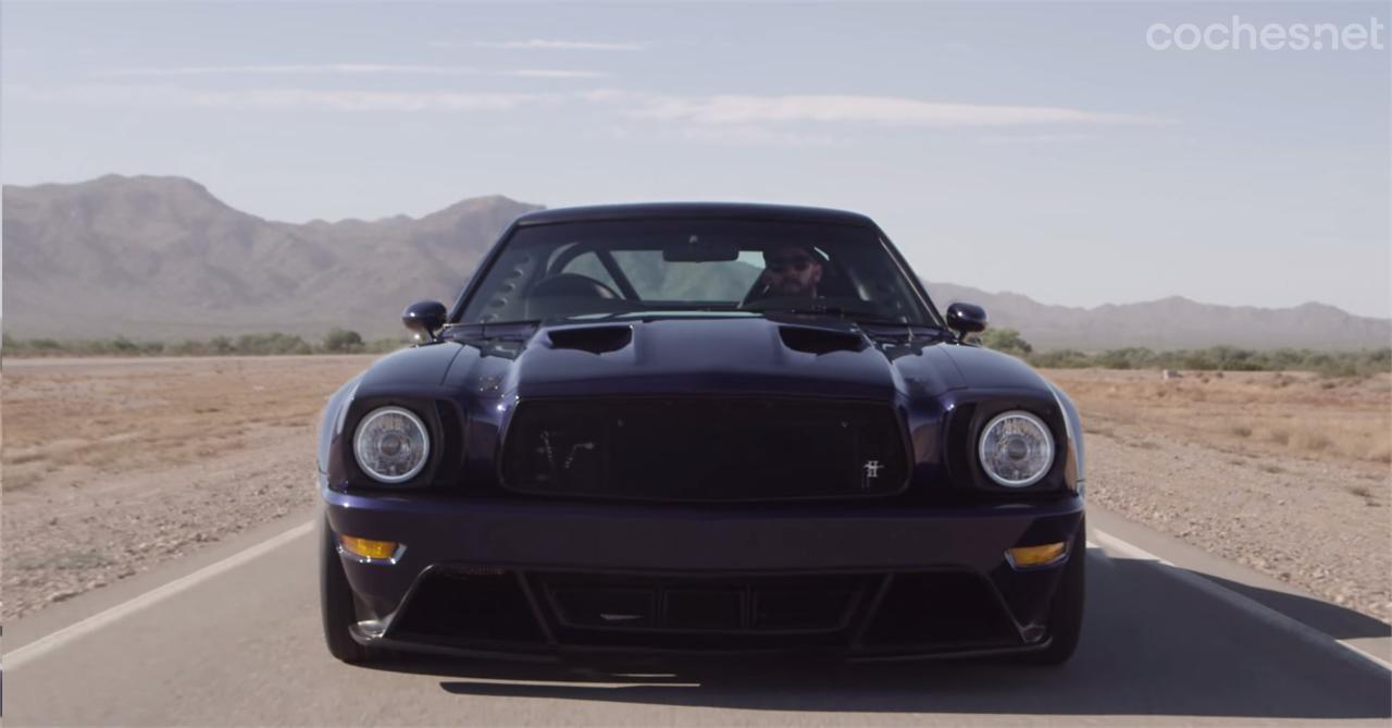 Sorprende ver esta unidad de segunda generación del Mustang con un look de lo más atractivo, esta generación es la menos apreciada por los coleccionistas.