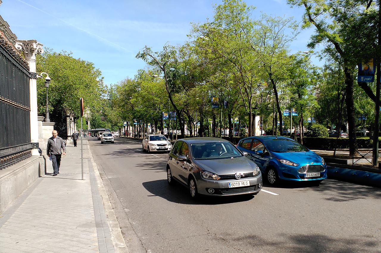 Es fundamental que tanto peatones como conductores cumplan las normas para reducir los riesgos.