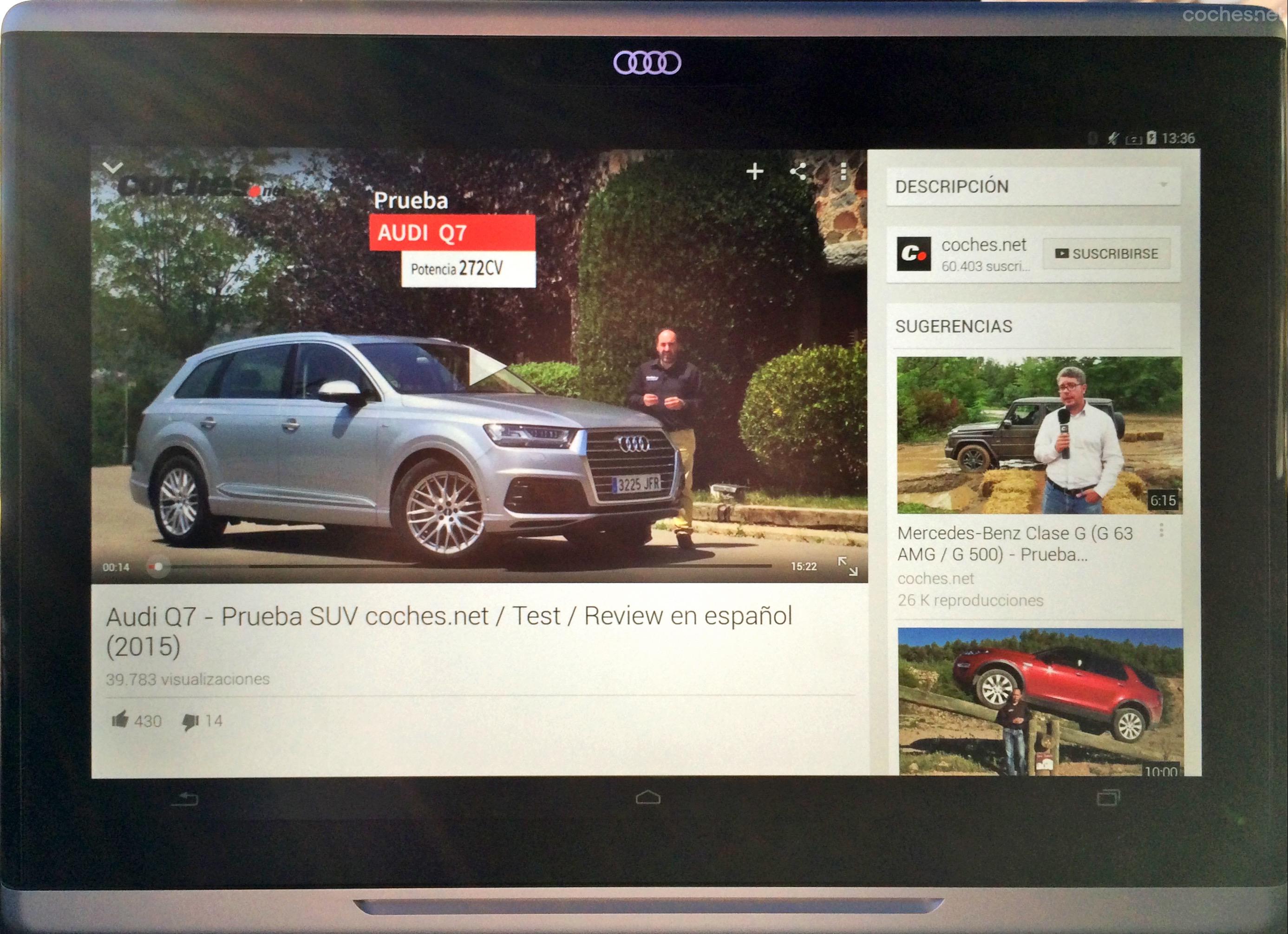 Viendo la videoprueba de Joan Dalmau sobre el Audi Q7 en YouTube a través de la Audi tablet de las plazas traseras del nuevo Q7.