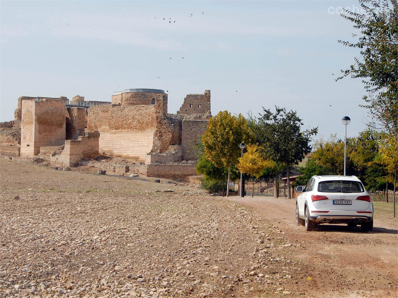 Tras las ruinas del Castillo de Calatrava la Vieja