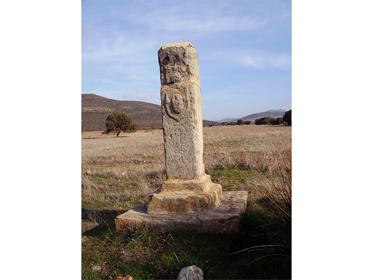 La Cruz de Piedra, límite de las provincias de Toledo y Ciudad Real, por donde hoy transcurre nuestra ruta