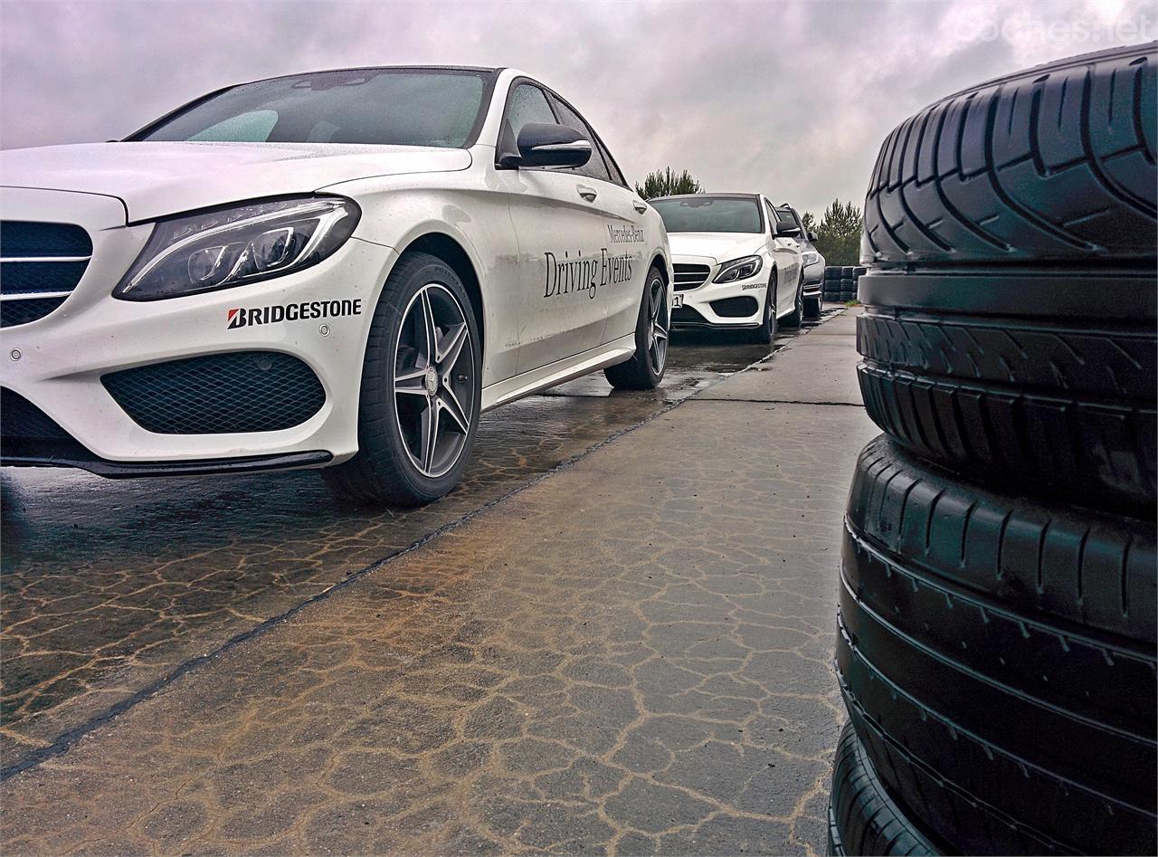 Mercedes Summer Driving con Bridgestone