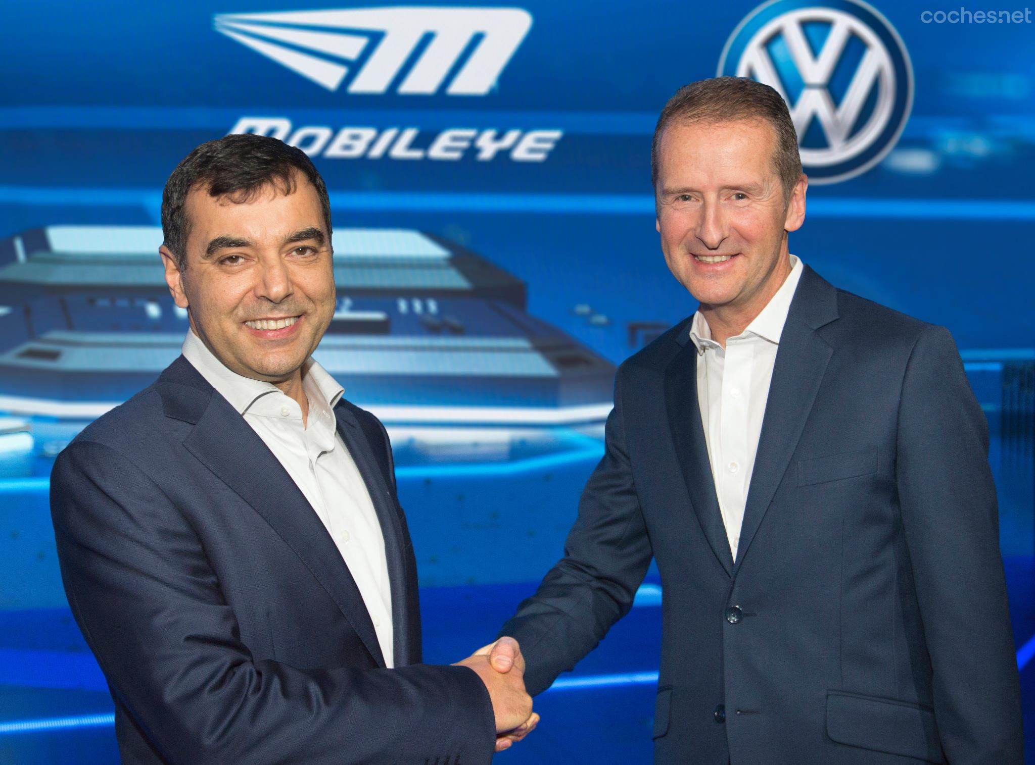 VW también ha firmado un acuerdo con Mobileye para mejorar el reconocimiento de imágenes realizado por sus vehículos.