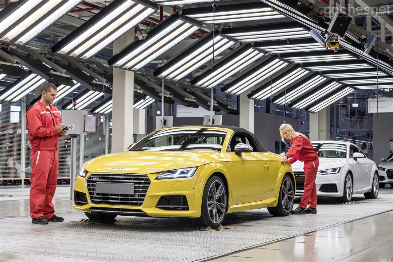 El Audi TT Roadster se fabrica, junto al cupé, al A3 Sedan y al A3 Cabrio en una planta de la marca alemana en Hungría.