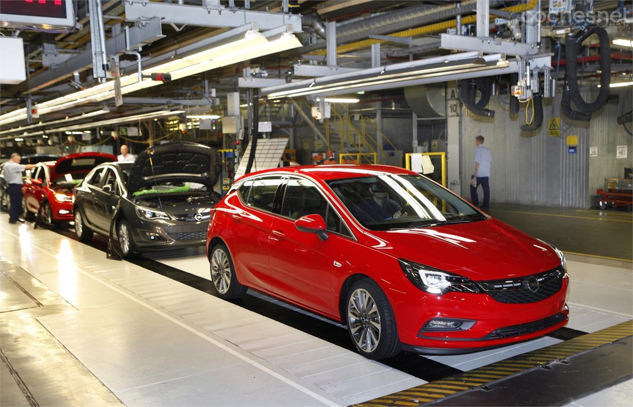 El Opel Astra se fabricaba en Polonia, pero esto ya es historia puesto que el nuevo Astra erá alemán.