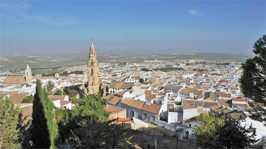 El Balcón de Andalucía, desde el mirador del mismo nombre se puede ver toda Estepa y buena parte de la región