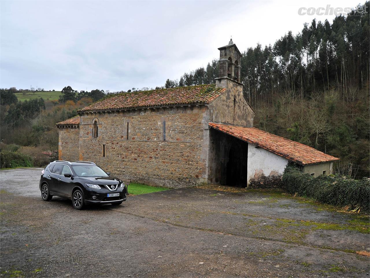 Iglesia de San Andrés, en Valdebárzana