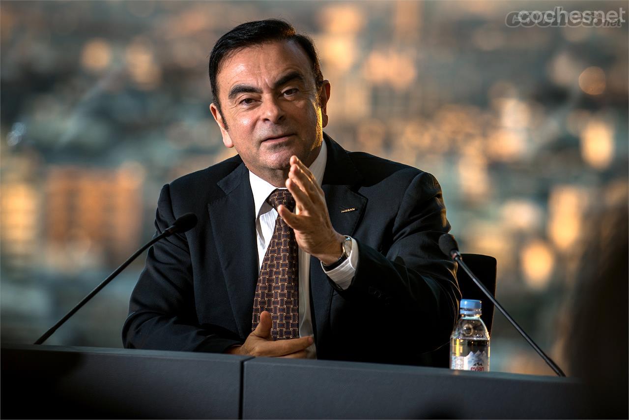 Carlos Ghosn, Presidente y CEO de Nissan Motor Co., está negociando con Mitsubishi para que Nissan adquiera un 34% de las acciones de esta firma japonesa. 