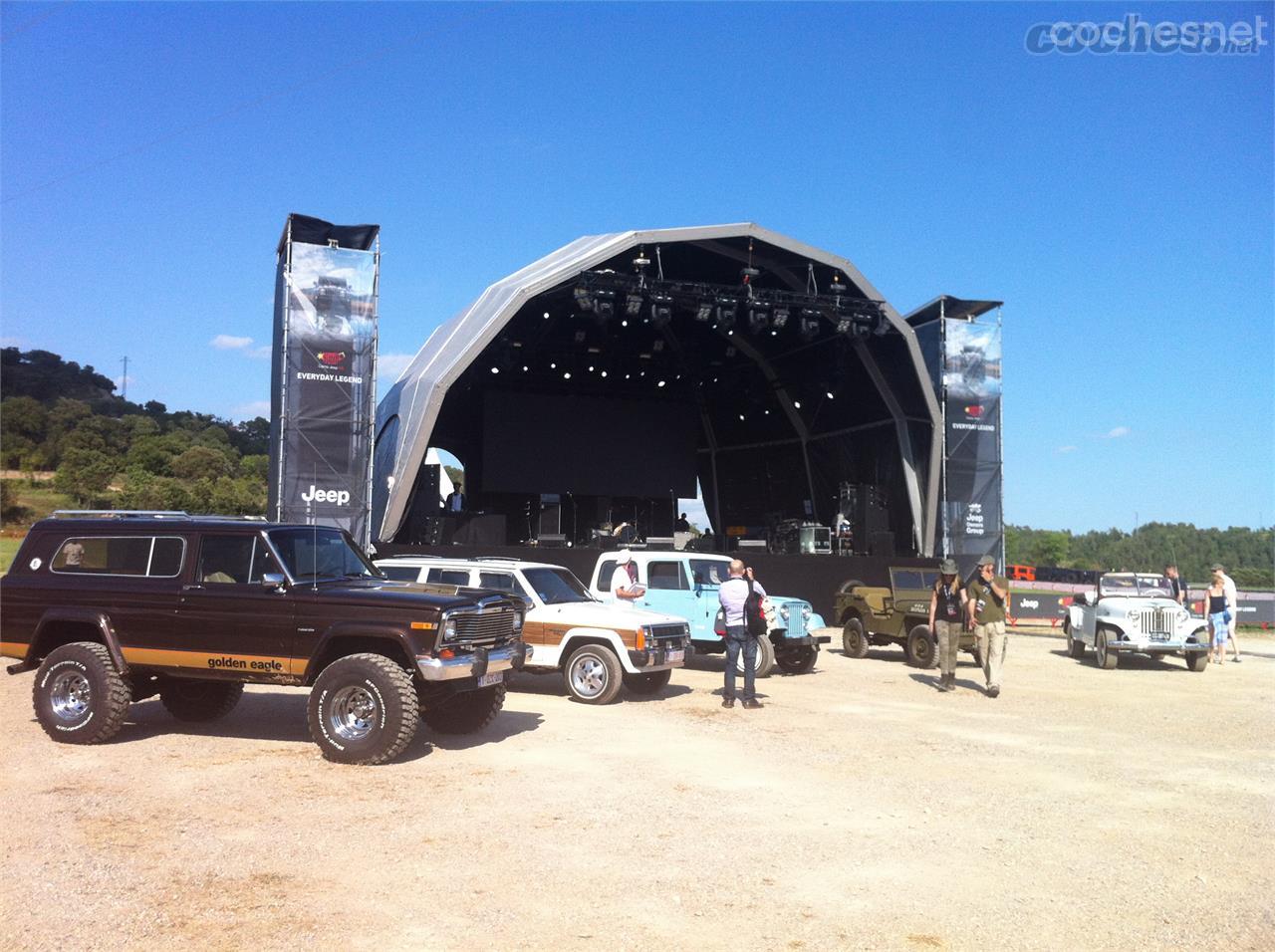 El el campamento situado en las instalaciones de SIP en Bassella (Lleida) se expuso una colección de Jeep's históricos. 