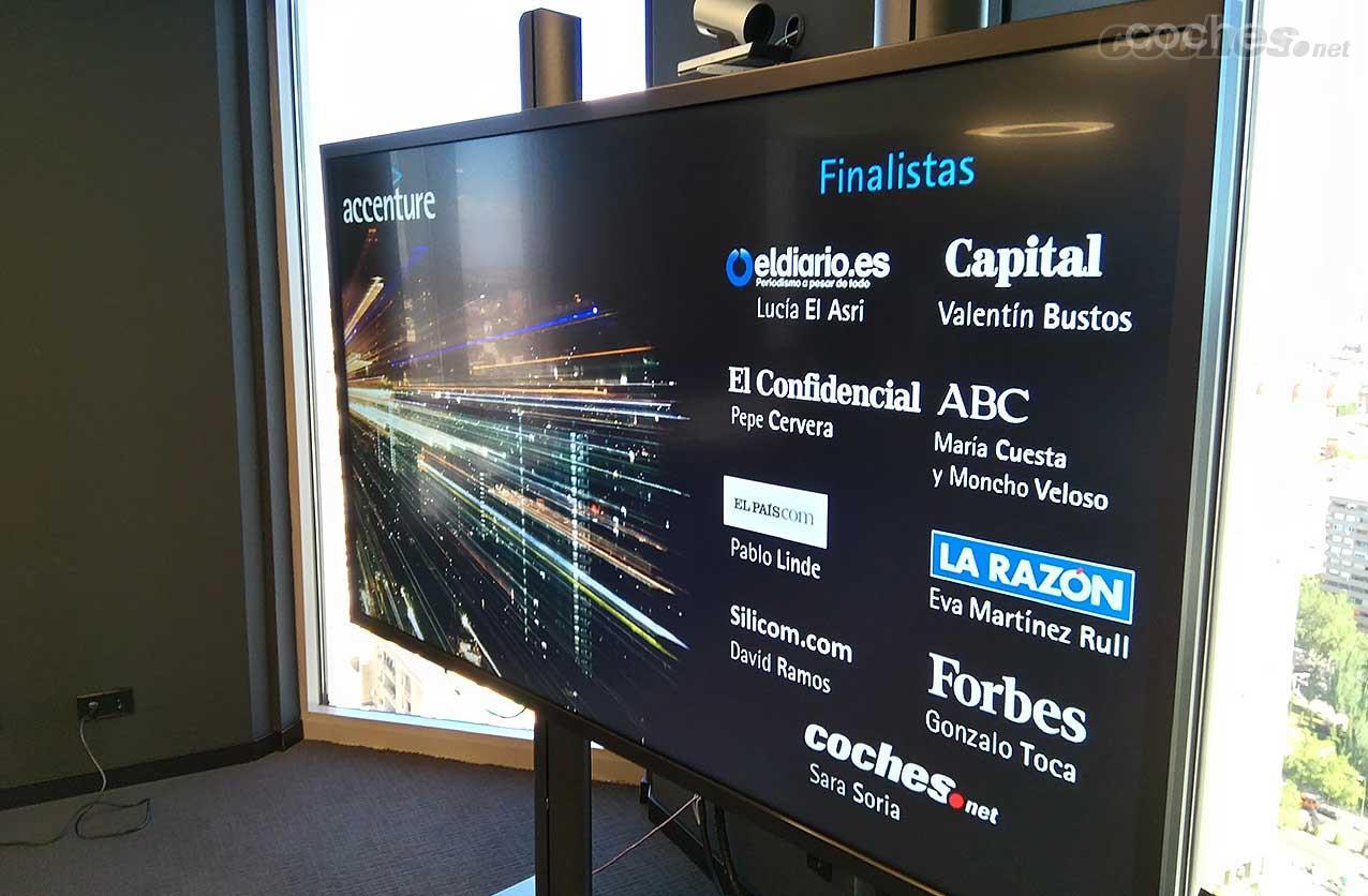 Nueve finalistas, entre 836 trabajos, han optado a uno de los premios en cada una de tres categorías, Economía Digital, Innovación y Tecnología.