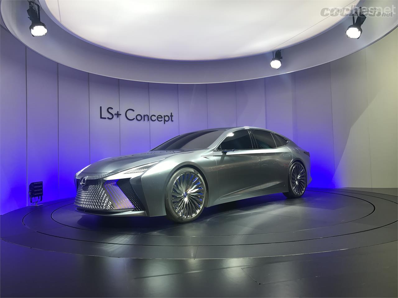 Extremar un coche recién presentado. Esta era la idea del LS+ de Lexus, una berlina de lujo que anticipaba además tecnologías de conducción autónoma.