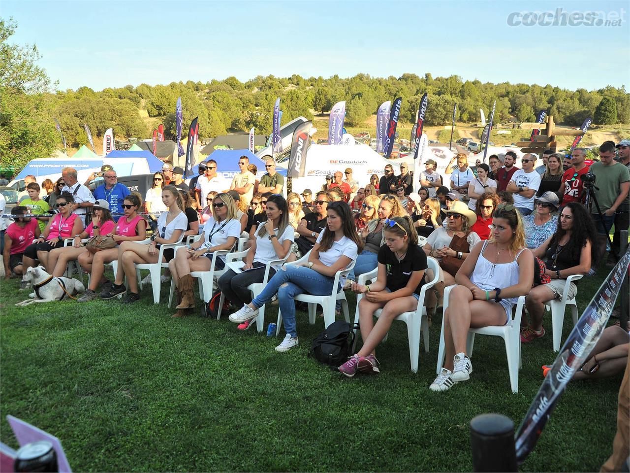 Las féminas tenían un lugar de honor durante la conferencia que reunió a algunas de nuestras mejores pilotos y copilotos off road