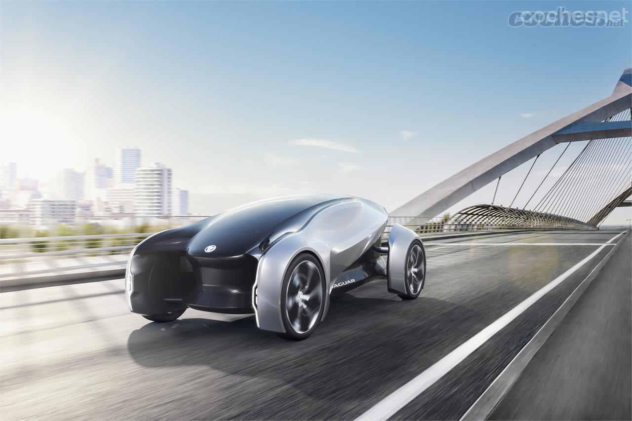 El Jaguar Future-Type anticipa la visión de un automóvil eléctrico, autónomo, conectado y compartido de cara a 2040.