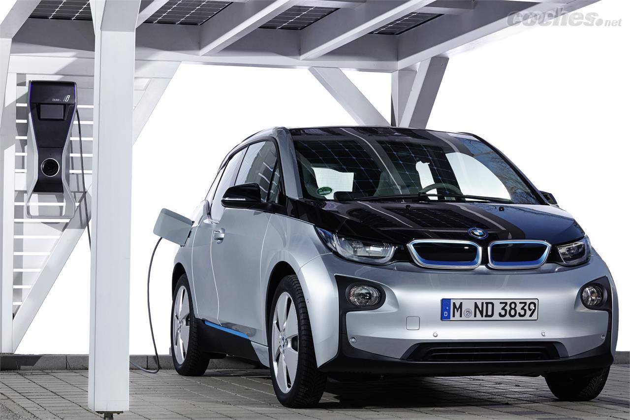 BMW, una de las marcas pioneras en la electrificación, prepara una fuerte ofensiva de productos en este campo.