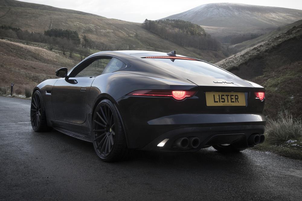 El Lister Thunder es una preparación especial sobre la base del Jaguar F-Type, enfocada a un uso diario, huyendo de extremismos. 