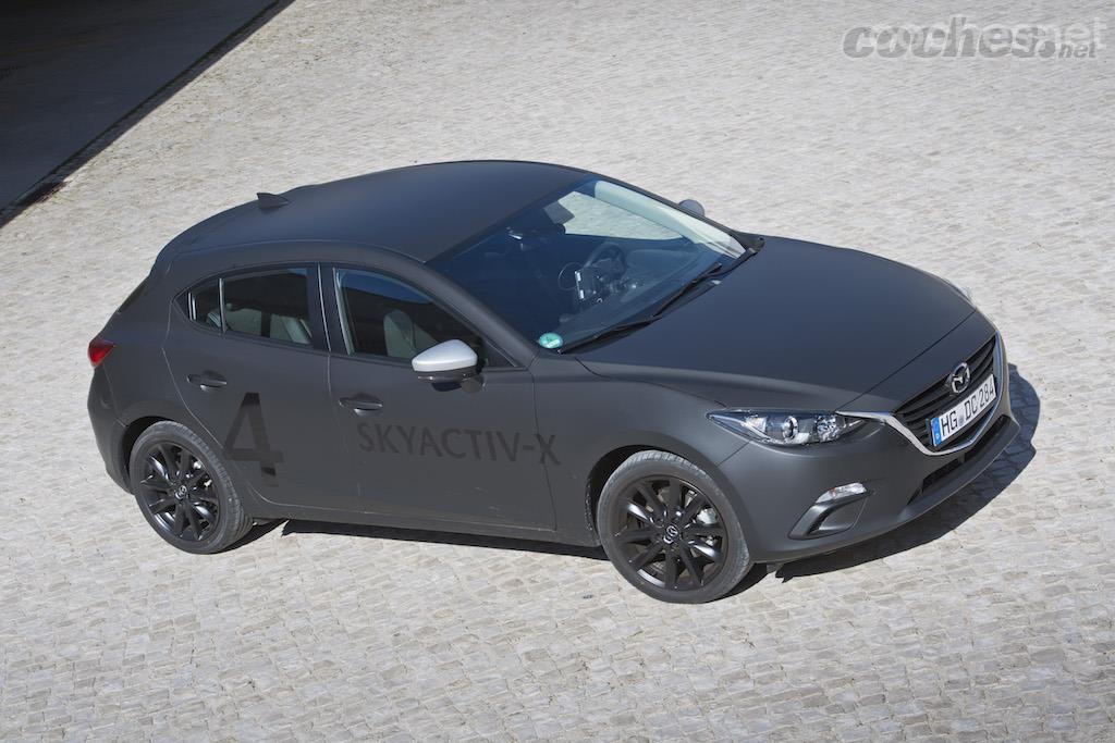 En Portugal pudimos conducir unos prototipos de Mazda3 con la nueva plataforma Skyactiv y el nuevo motor de gasolina. 