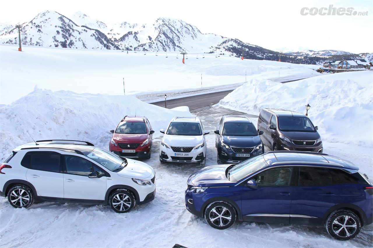 La gama de SUVs de Peugeot puede equipar el sistema Grip Control, que da unas mínimas garantías para avanzar sobre terrenos deslizantes. 