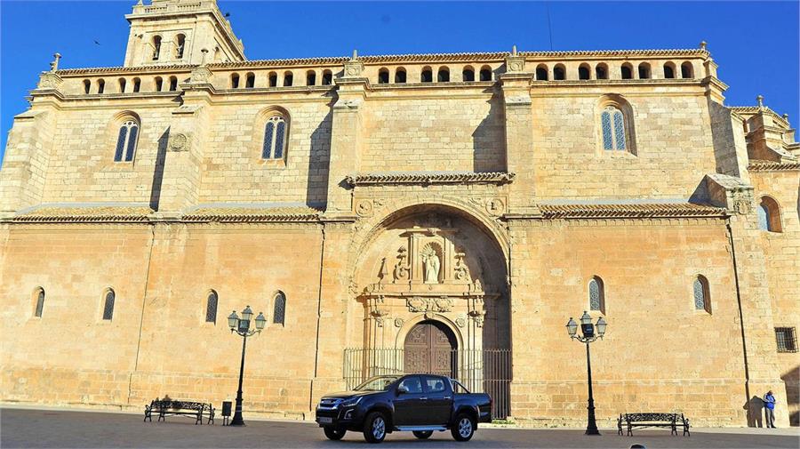La Colegiata de San Benito Abad, conocida como "La Catedral de la Mancha"