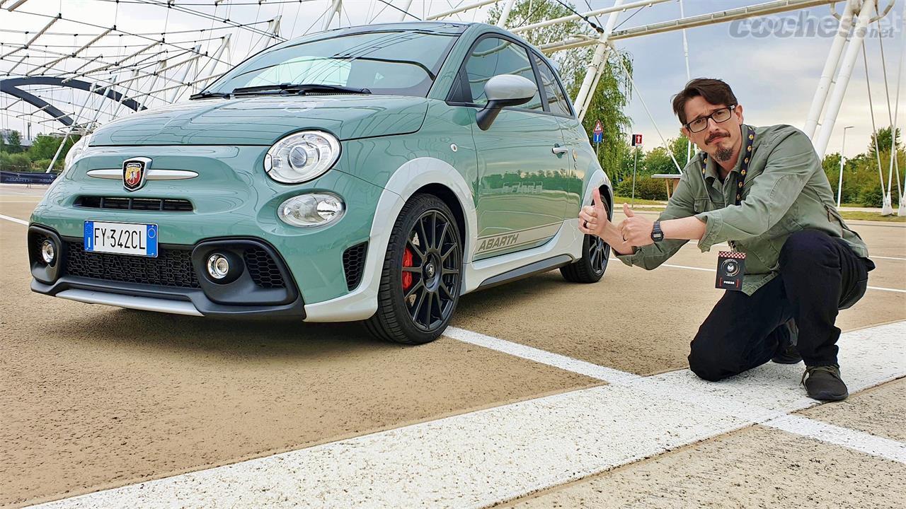 Abarth 695 70º Anniversario: Regalo de cumpleaños con 180 CV