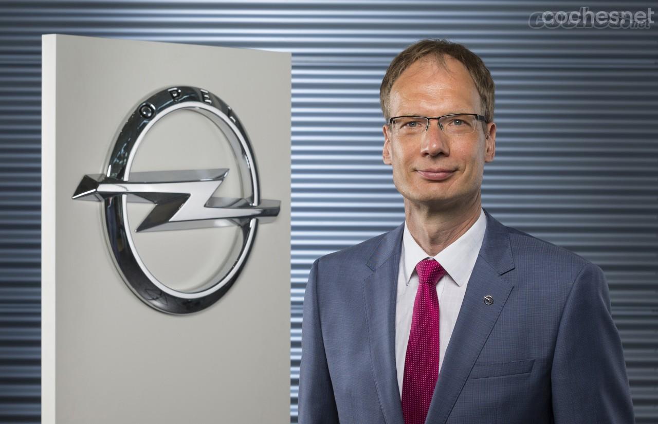 Michael Lohscheller, CEO de Opel, ha sido elegido MANBEST 2020.