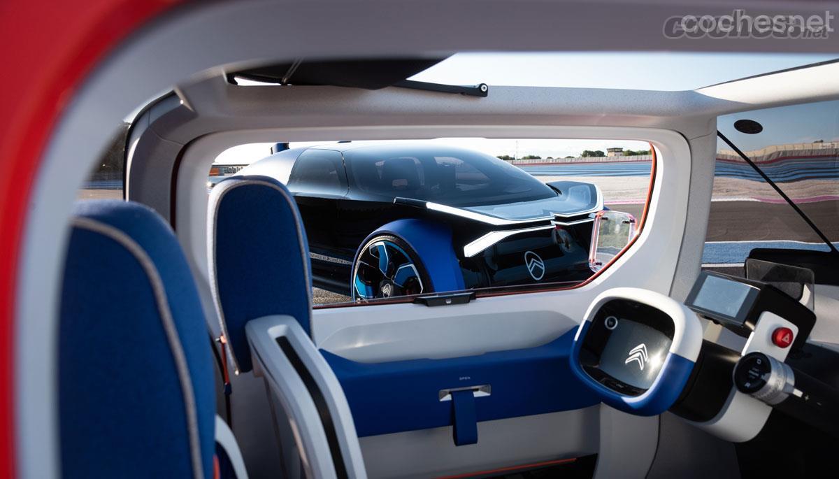 Interior del nuevo Citroën Ami One solo cuenta con una pantalla de 5 pulgadas.