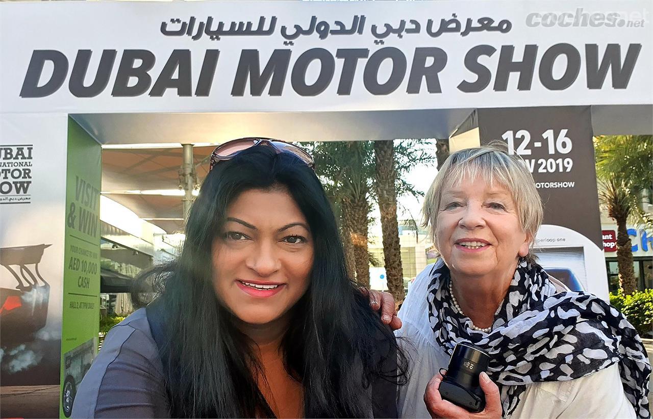 Shereen Shabnam, jurado de Dubái y Asia del Este, y la neozelandesa Sandy Myhre, fundadora del Women's World Car of the Year.