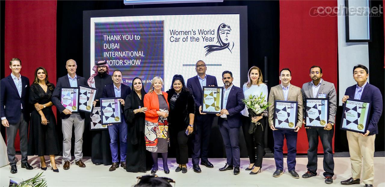 Los premios WWCOTY 2019 se han anunciado en el Salón Internacional del Automóvil de Dubai de la mano de Sandy Myhre, fundadora, y Shereen Shabnam, jurado representante de Dubái y Asia del Este.