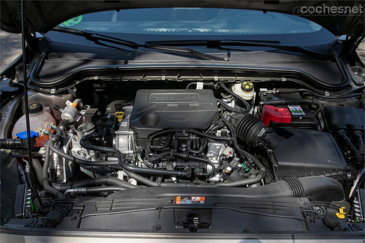 El 1.0 EcoBoost es todo un clásico. Este tricilíndrico con 125 CV es capaz de mover con buena soltura al Ford Focus. Además, ha reducido sus vibraciones.