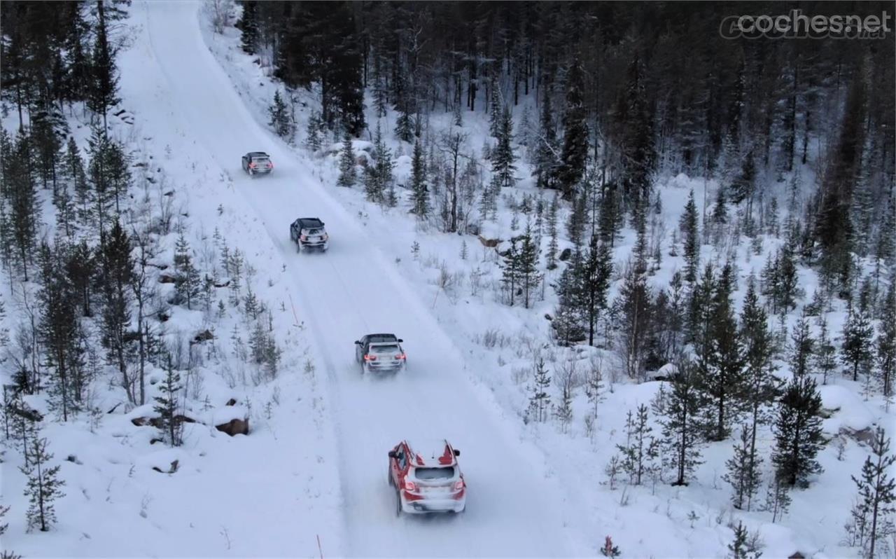 Renegade y Compass demostraron en Suecia estar listos para su comercialización, que se iniciará el próximo verano.