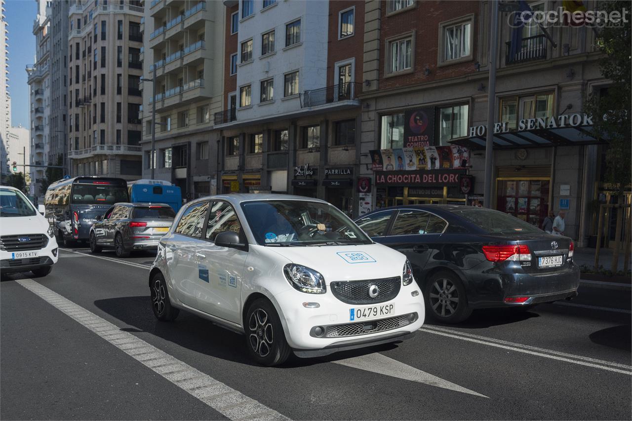 Car2go del Grupo Daimler, fue el primer carsharing en España. Ahora forma parte de Share Now junto al Grupo BMW.