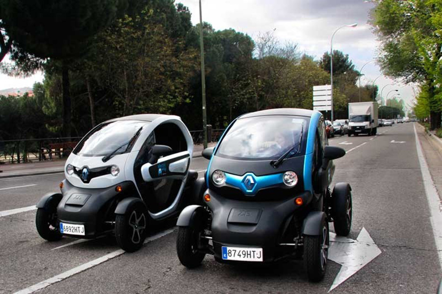 Electricway ofrece el alquiler por horas del Renault Twizy para disfrutar de Madrid.