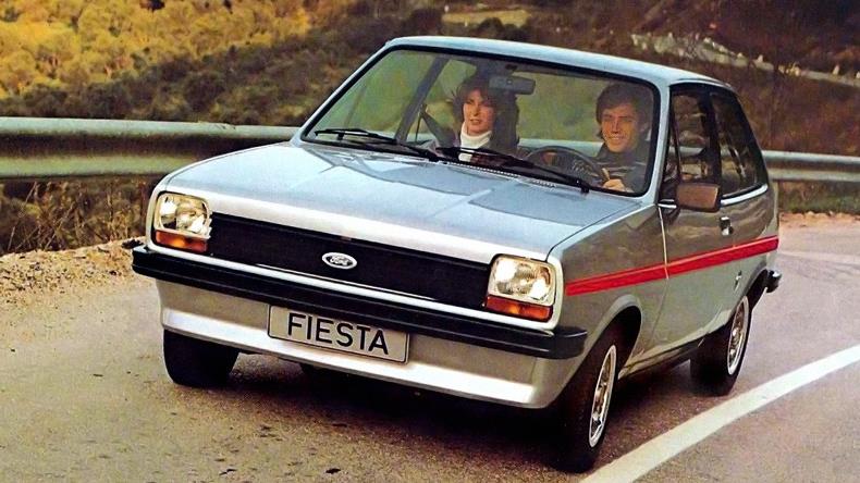 Coches de la infancia: los coches antiguos de nuestros padres