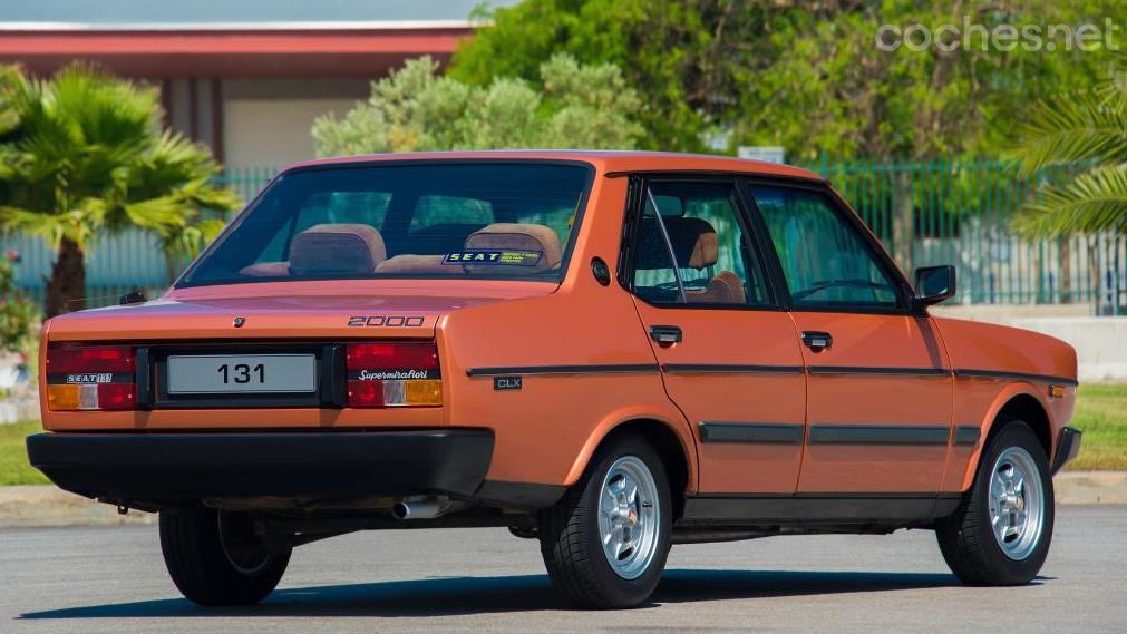 Coches de la infancia: los coches antiguos de nuestros padres