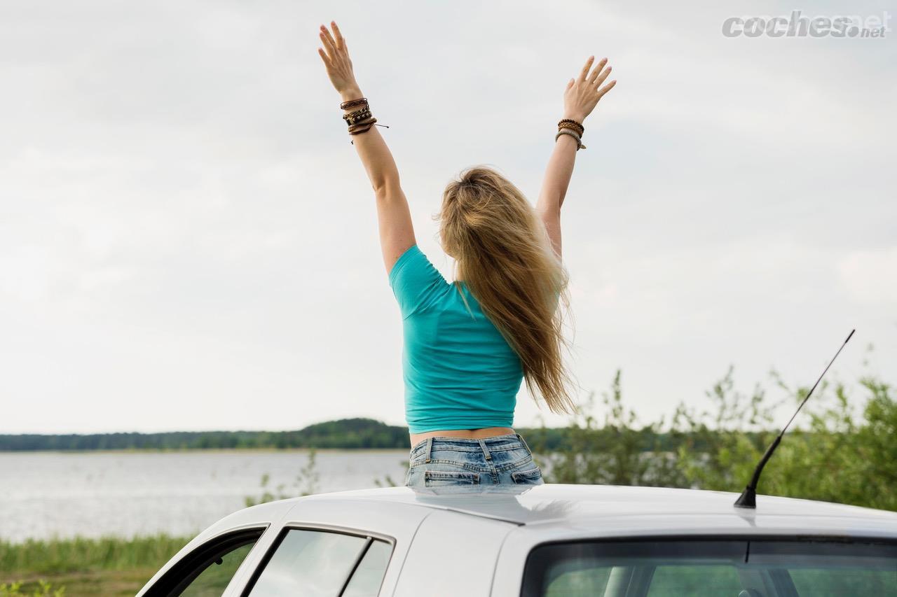 Gracias al automóvil las mujeres han ganado en movilidad y libertad personal.