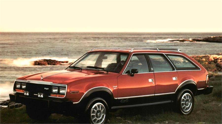 Muchos creen que el primer familiar crossover fue el Audi allroad, pero 3 años antes Volvo ya tenía al XC70 y 20 años antes AMC su Eagle Wagon.