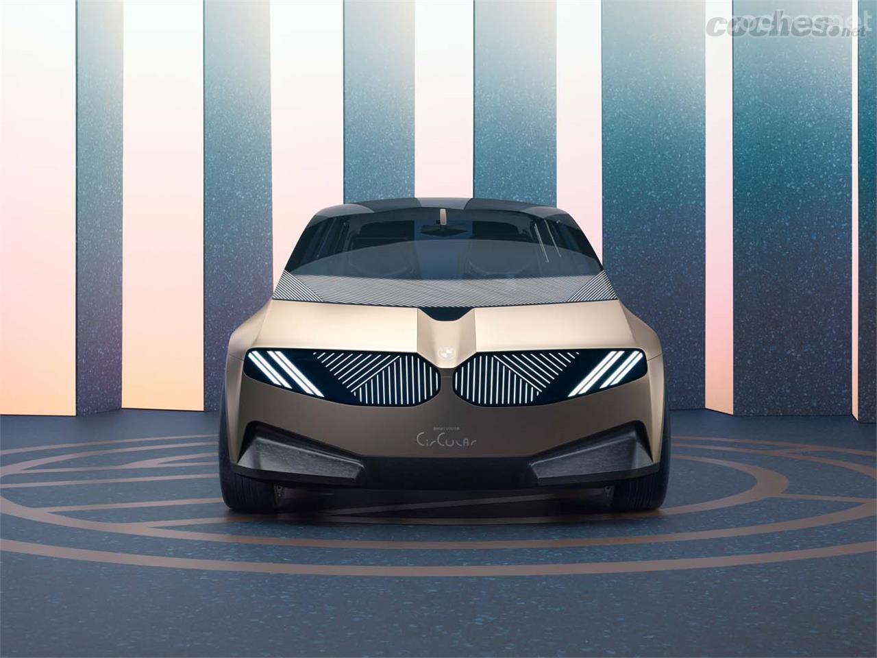 El i Vision Circular lleva la tradicional parrilla BMW con los dos riñones a una nueva dimensión.