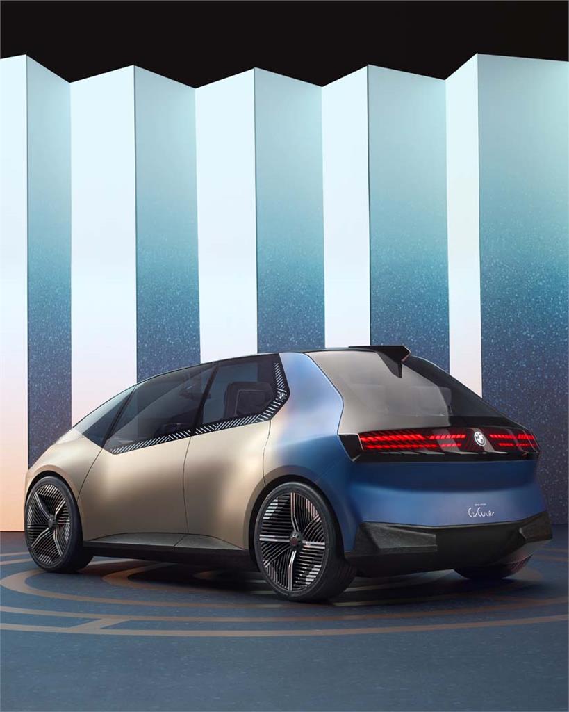 ¿Estamos ante el sustituto del BMW i3? El tiempo lo dirá.