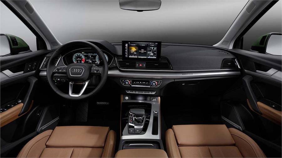 El Audi Q5 de última generación pierde el mando giratorio del túnel central MMI. Todo ahora se gestiona con la pantalla táctil.