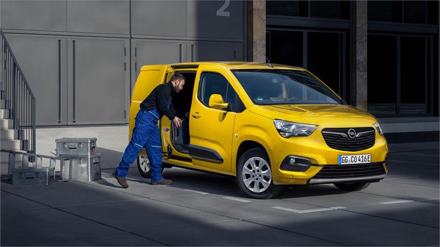 La versión eléctrica del Opel Combo ofrece la misma capacidad de carga que el resto. 
