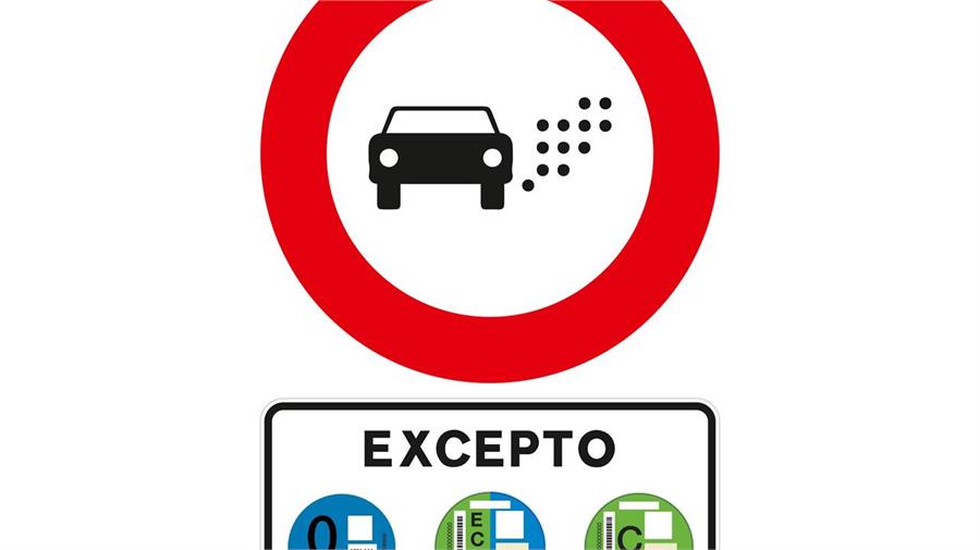 Los ayuntamientos deberán utilizar la señalización diseñada por la DGT para indicar las zonas de acceso restringido. 