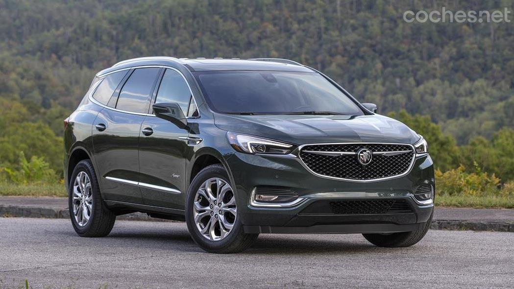 The Buick Enclave has, like all models of the brand, a design as elegant as it is nondescript.  Ideal for office workers and parents who love the American tradition.