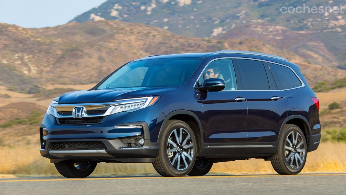 Next to most of the cars in this report, the 5 meters of the Honda Pilot resembles it little more than an HR-V.