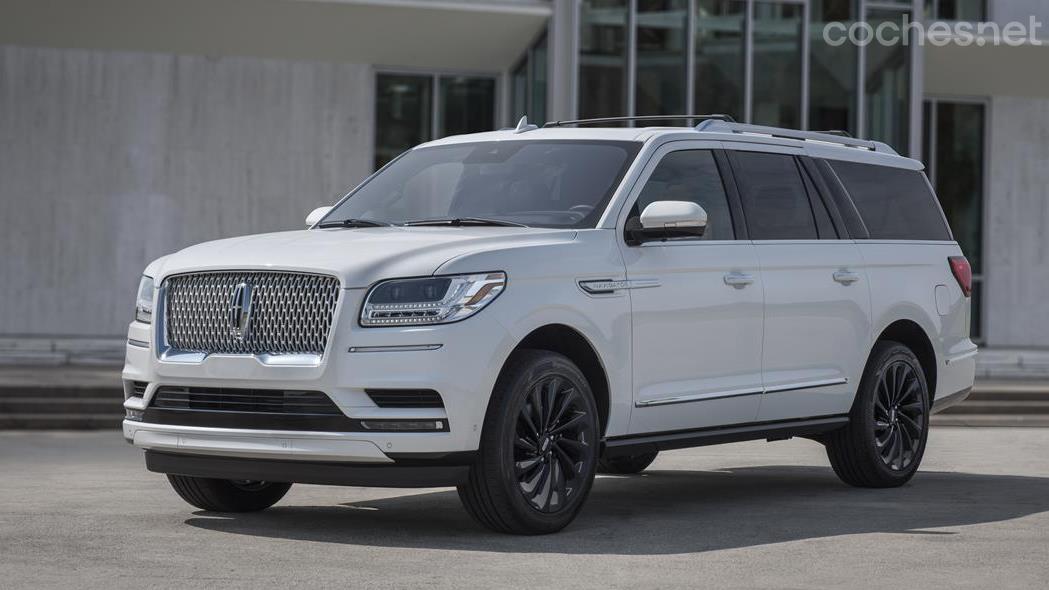 For all those who cannot fit their implements in a Ford Expedition, the luxury brand of the group does have a long version.  This is a Lincoln Navigator L.