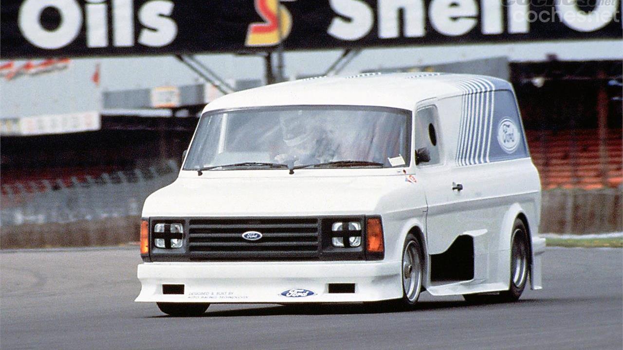 Tubular chassis, fiber bodywork and Formula 1 Cosworth engine for the second Supervan.
