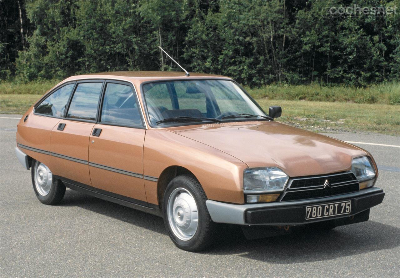 El Citroën GSA era una evolución del GS con dos grandes novedades: los parachoques envolventes y el portón trasero.