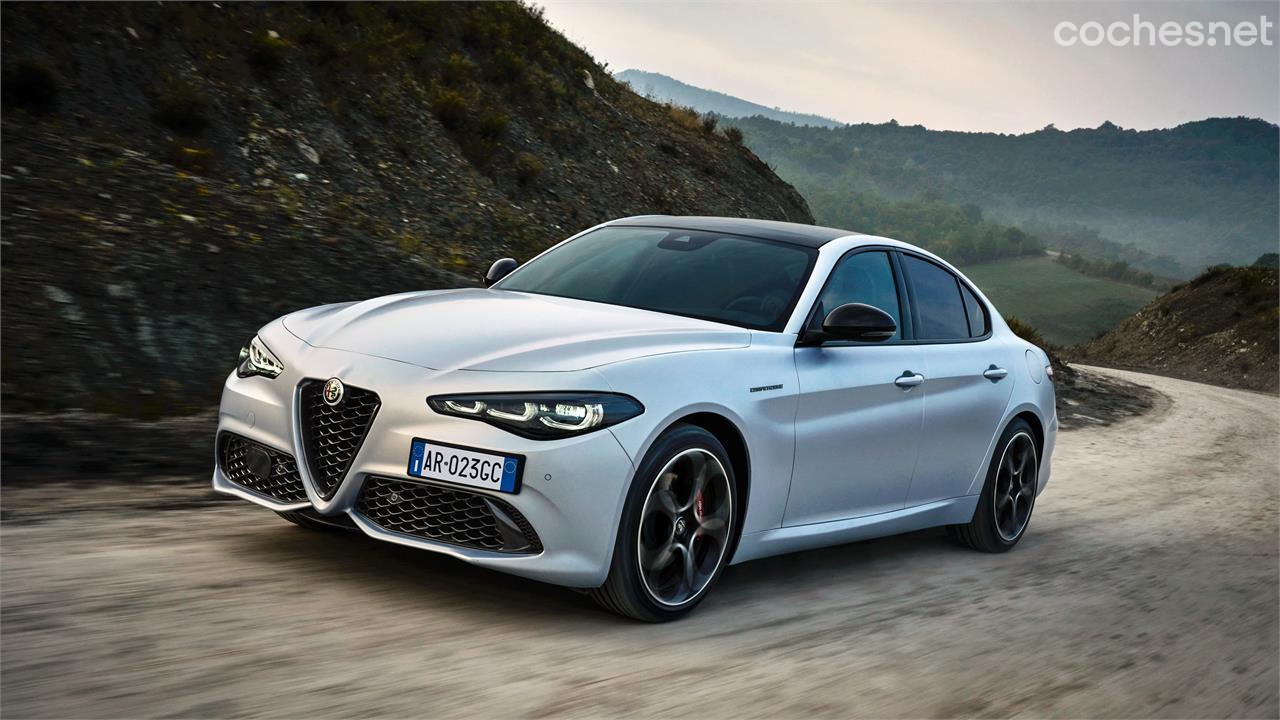 La mejor alternativa a las berlinas premium alemanas es el Alfa Romeo Giulia, un coche para disfrutar al volante.