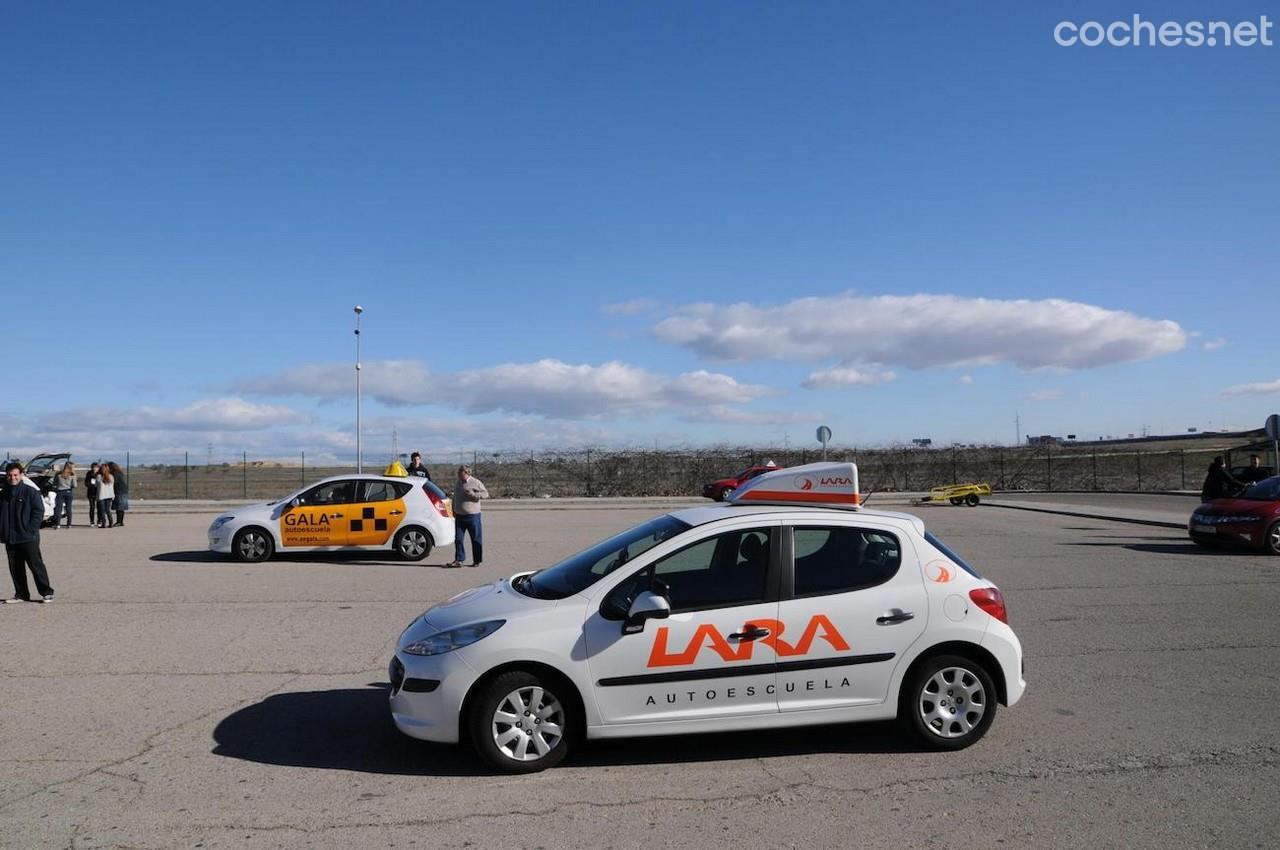 La obtención del carné a los 17 años no generaría cambios en la fórmula actual de las autoescuelas, aunque sí podría introducir pequeños cambios en el temario.