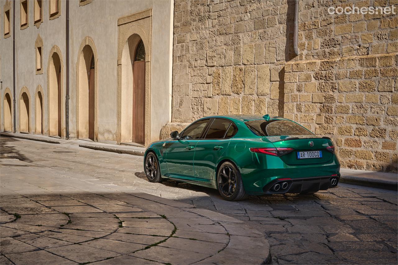 Alfa Romeo Giulia y Stelvio Quadrifoglio 100º Anniversario